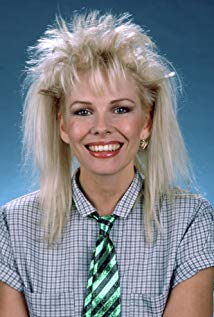 How tall is Pamela Stephenson?